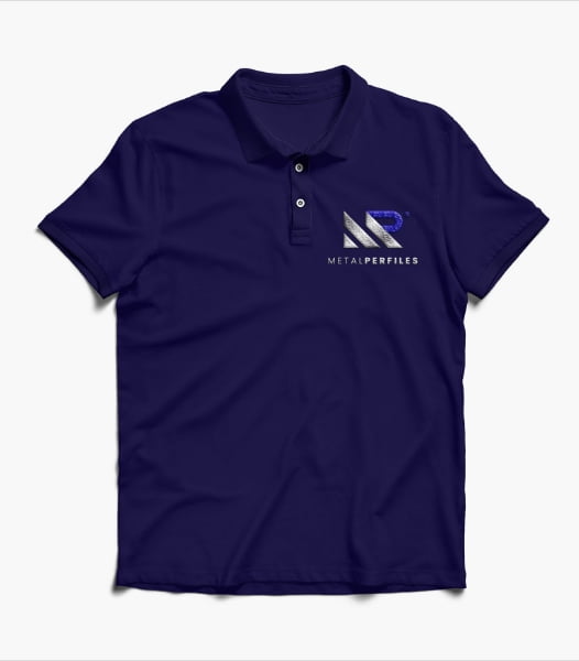 Camisa polo con el logo e la empresa Metal Perfiles