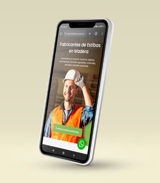 Celular mostrando la página web de inicio de la empresa Aserrío El Rolo, sobre fondo beige